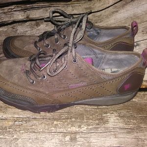 Merrell Mimosa lace up shoes/ sneakers in "stone